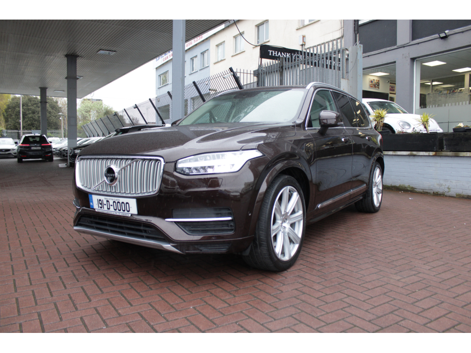 2019 Volvo XC90 - image 8