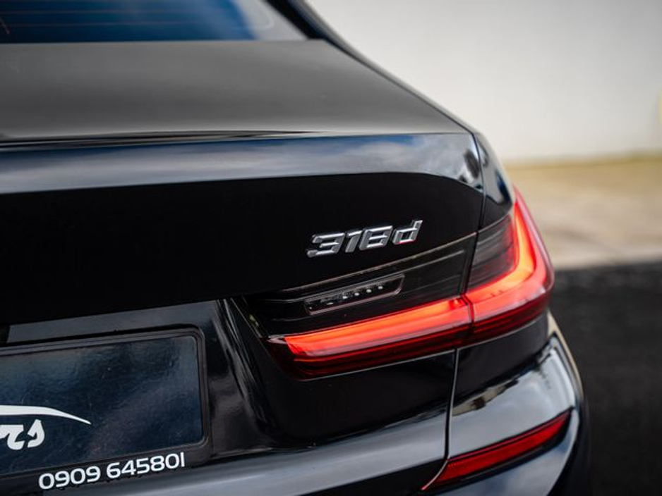 2022 BMW 3 Series M SPORT Diesel *Low mileage* €36,950