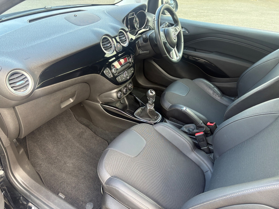 2017 Opel Adam - image 13