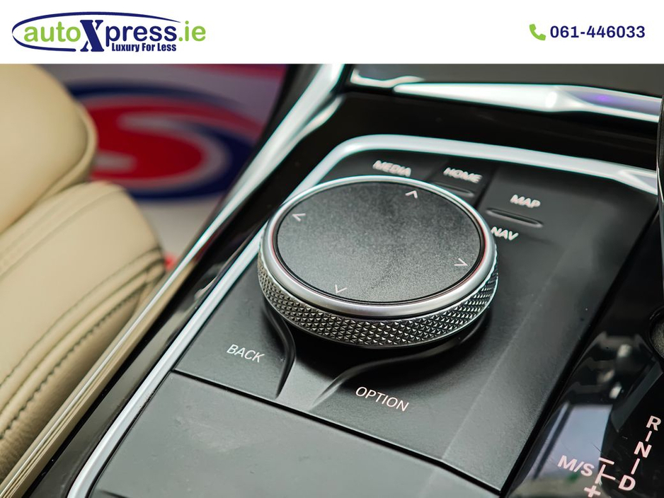 2021 BMW 3 Series - image 36