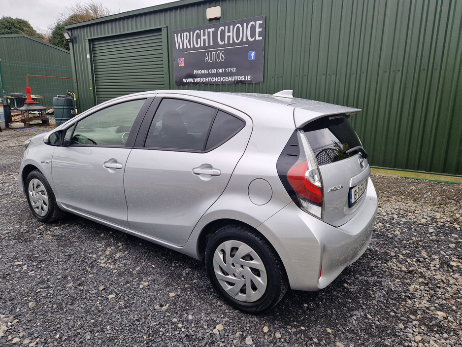 2019 Toyota Aqua 1.8 Hybrid €11,500