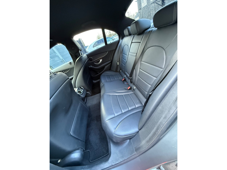 2018 Mercedes-Benz C Class - image 14