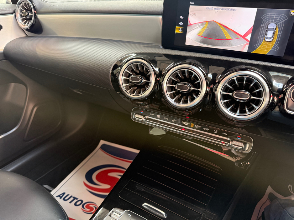 2022 Mercedes-Benz CLA Class - image 17