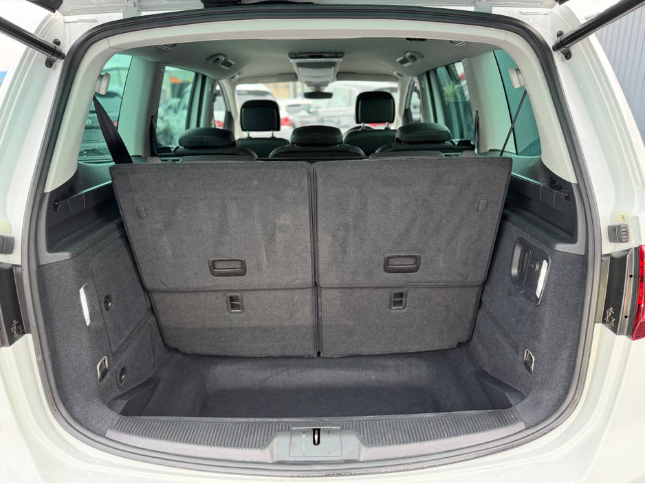 2019 Volkswagen Sharan - image 28