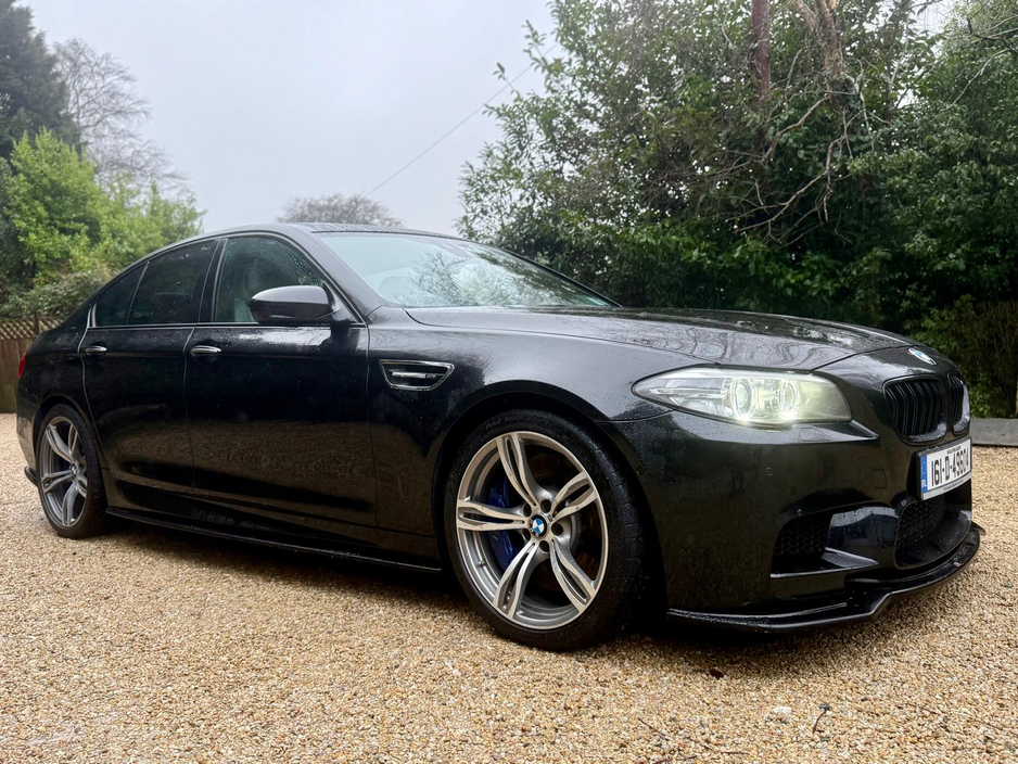 2016 BMW M5 F.BMW.S.H* €41,950