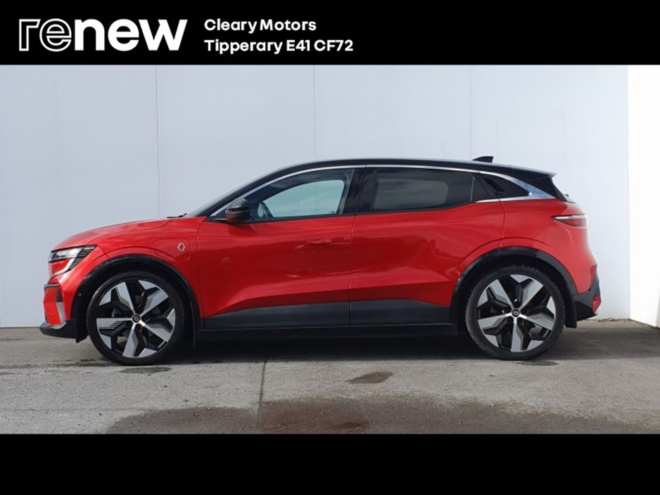 2023 Renault Megane E-Tech - image 14