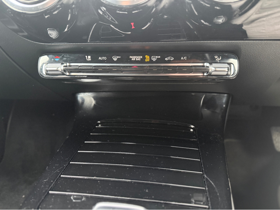 2020 Mercedes-Benz A Class - image 18