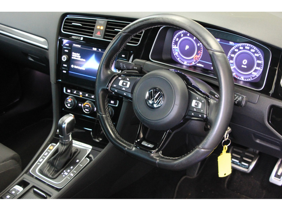 2017 Volkswagen Golf R * 310Bhp TSi * Low kms * Full history €28,950