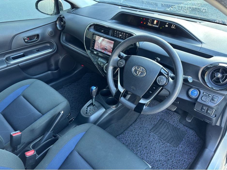 2019 Toyota Aqua - image 8