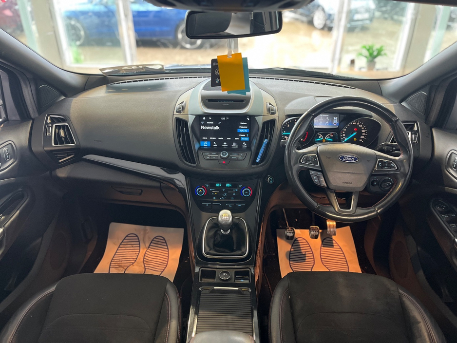 2018 Ford Kuga - image 14