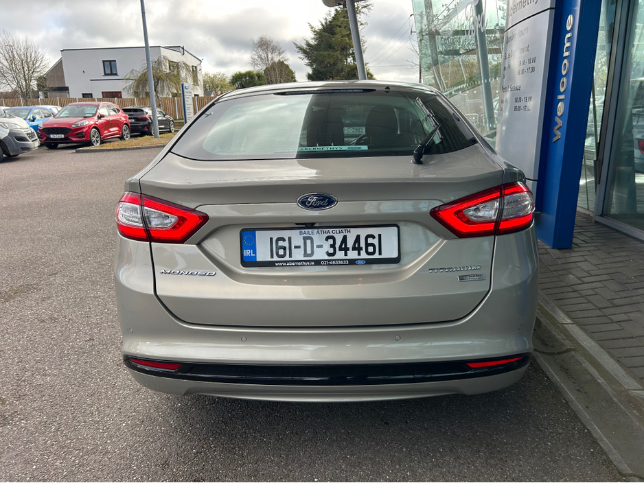 2016 Ford Mondeo - image 12