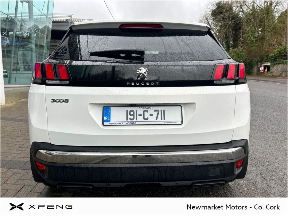 2019 Peugeot 3008 - image 7