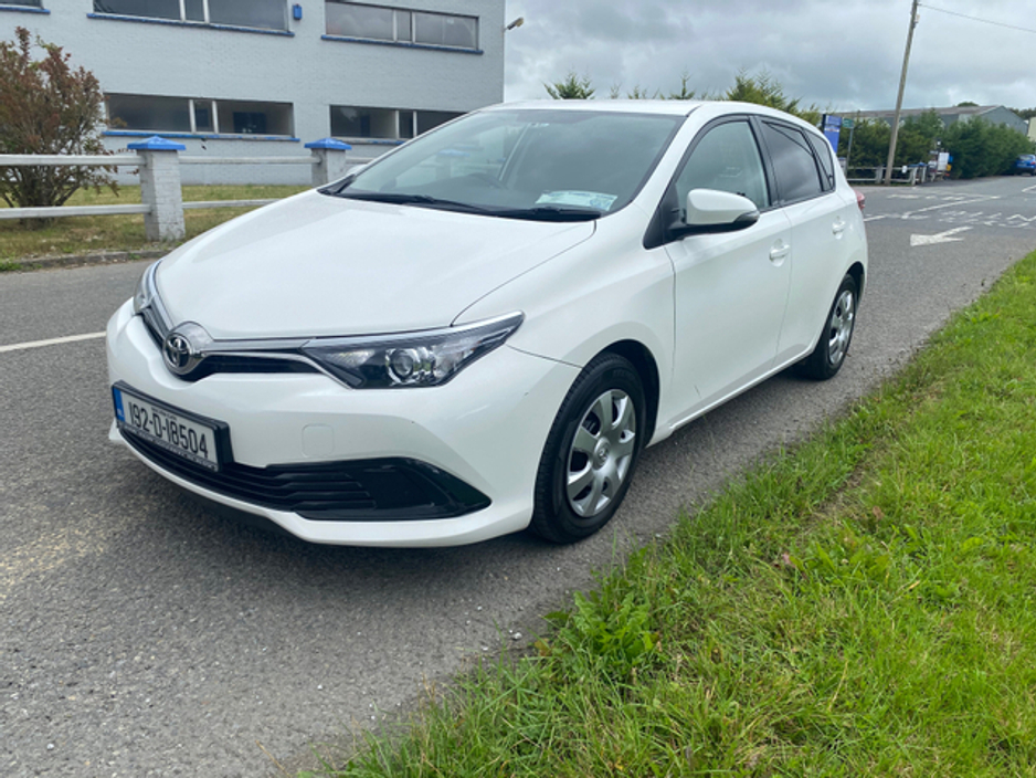 2019 Toyota Auris 1.4 D-4D TERRA 4DR €11,950