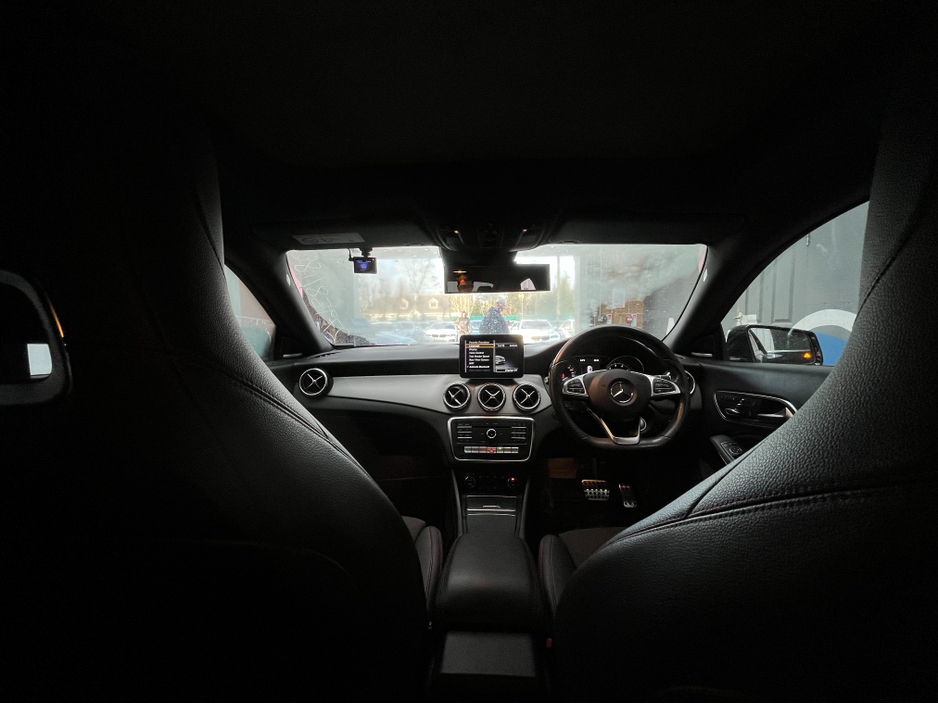 2018 Mercedes-Benz CLA Class €21950 2018 MERCEDES-BENZ CLA180 1.6 AUTOMATIC / CRUISE CONTROL / REVERSE CAMERA / ELECTRIC MEMORY & HEATED SEATS / PADDLE SHIFTERS AND MORE €21,950