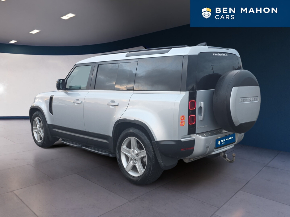 2022 Land Rover Defender  €49,500