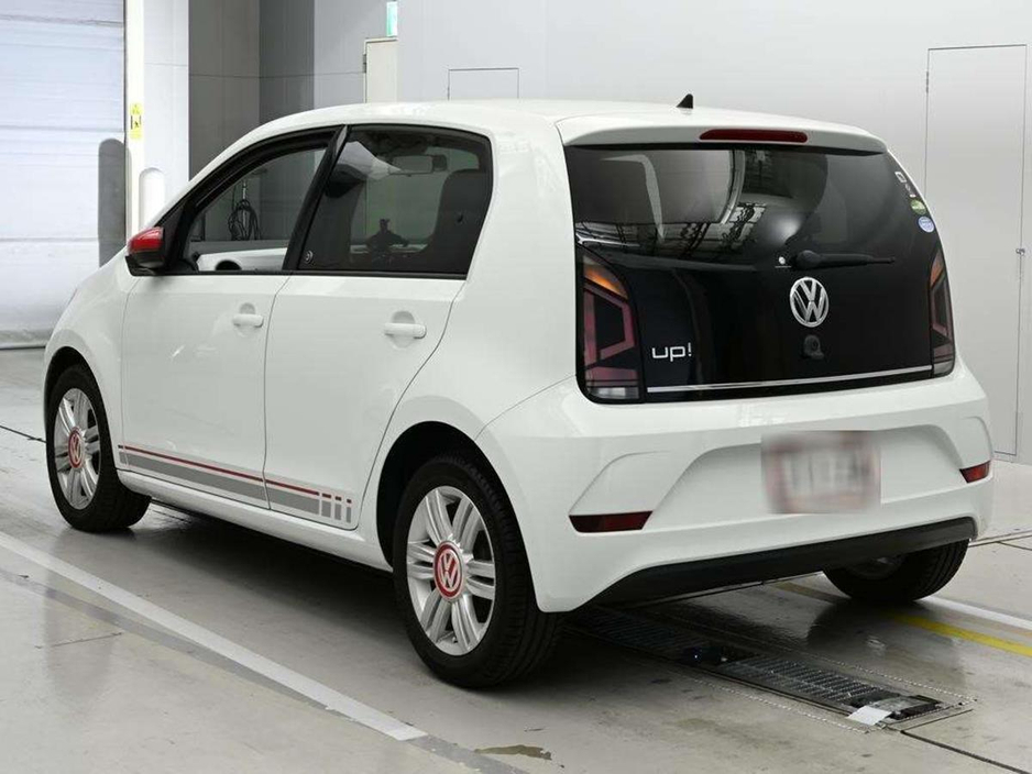 2017 Volkswagen up! - image 4