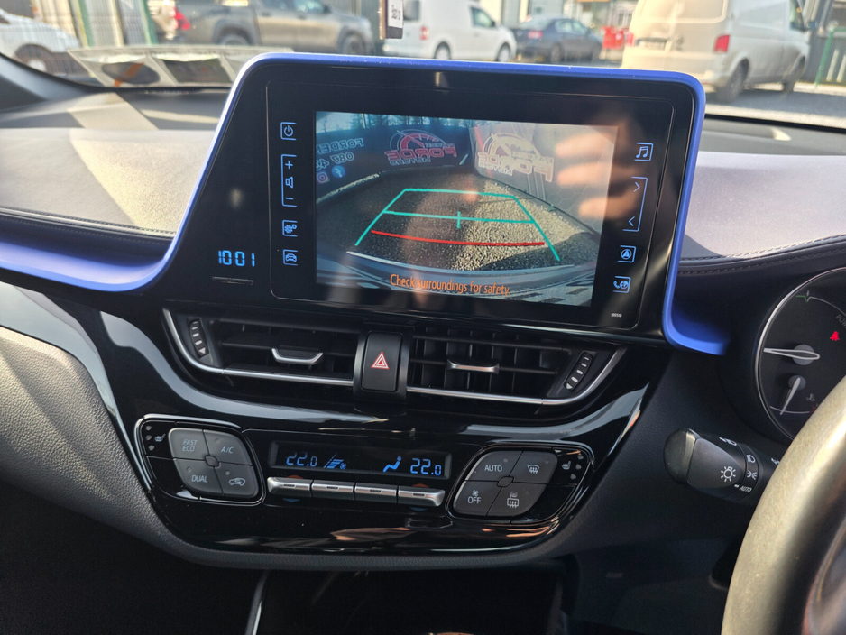 2018 Toyota C-HR - image 11