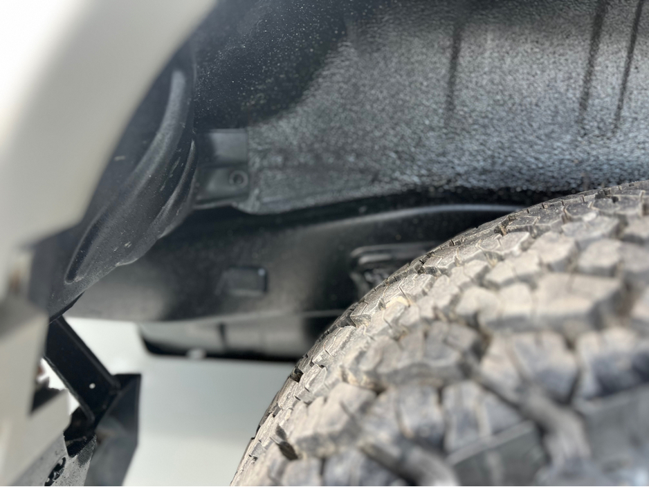 1995 Toyota Landcruiser - image 13