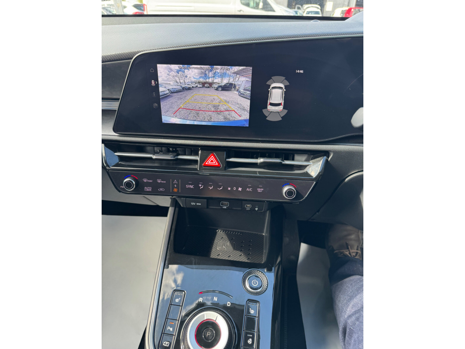 2023 Kia Niro - image 16