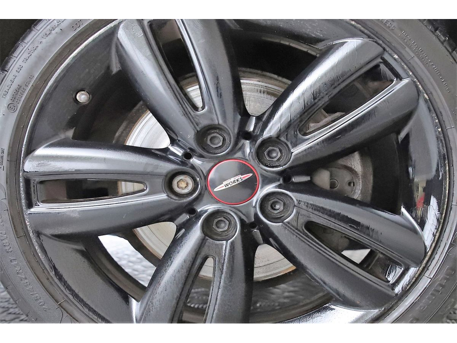 2018 MINI Hatch - image 25