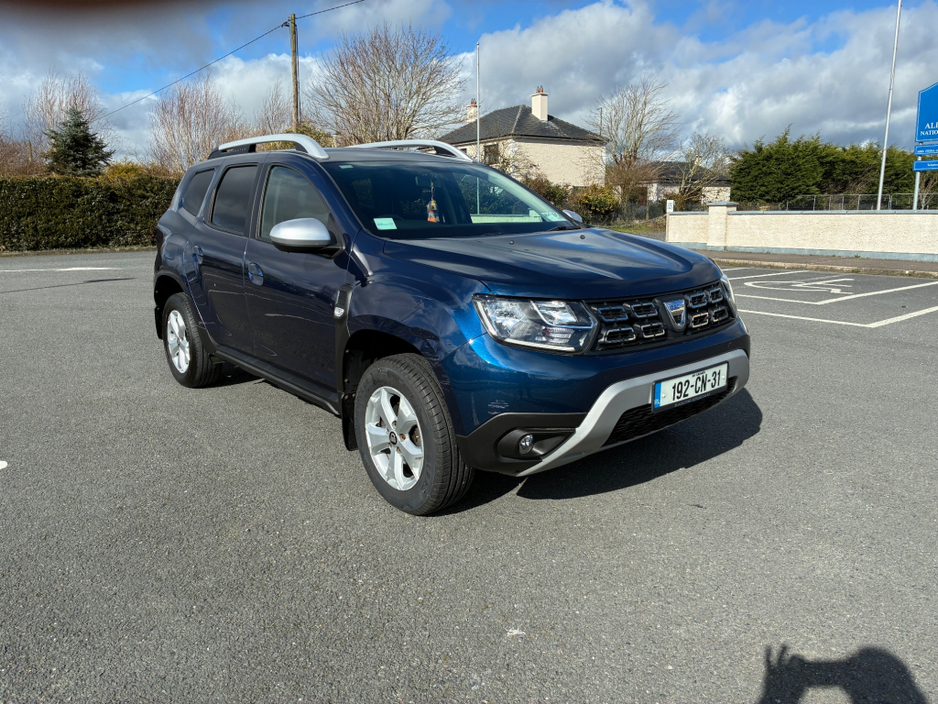 2019 Dacia Duster - image 8
