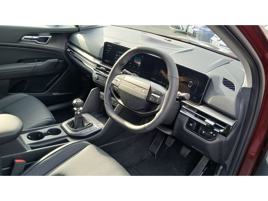 2026 Kia Sportage - image 8