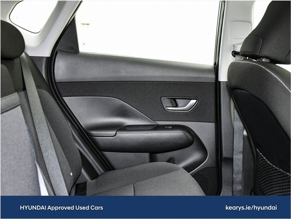 2025 Hyundai Kona - image 15