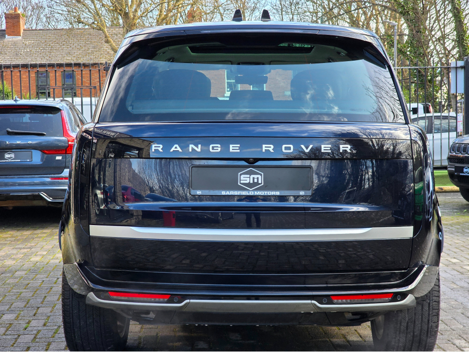 2025 Land Rover Range Rover - image 8