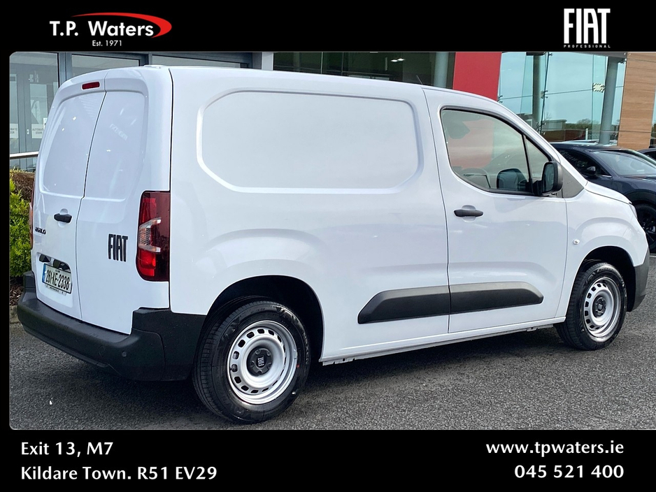 2026 Fiat Doblo - image 3
