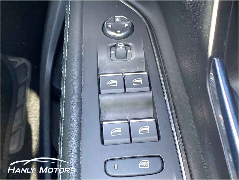 2023 Peugeot 5008 - image 17