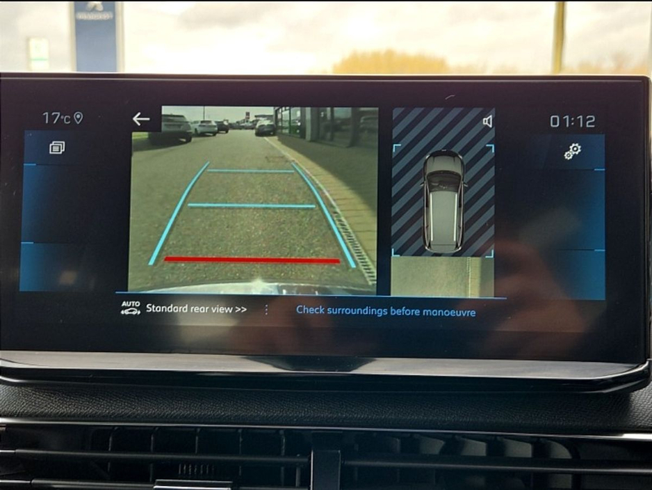 2023 Peugeot 5008 - image 13