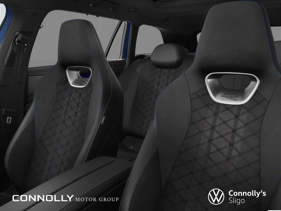 2026 Volkswagen Passat - image 5