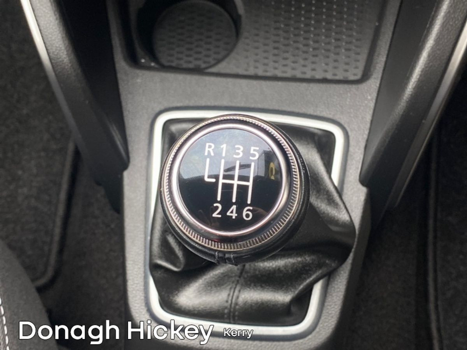 2019 Dacia Duster - image 18