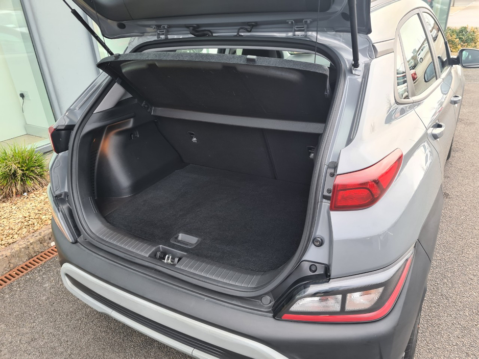 2023 Hyundai Kona - image 6