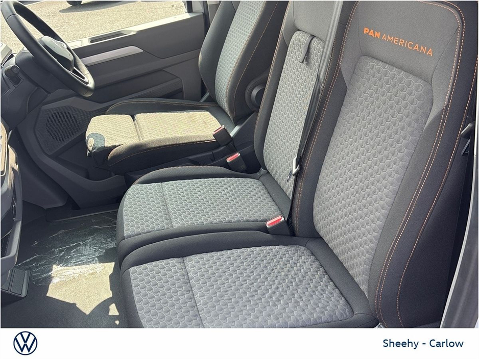 2026 Volkswagen Transporter - image 4