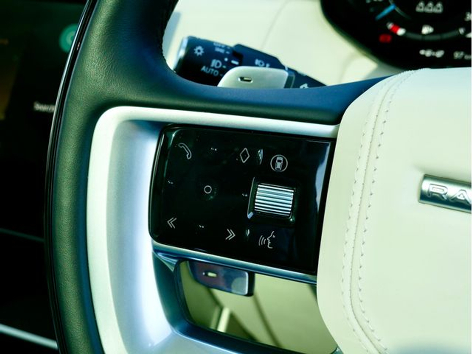 2025 Land Rover Range Rover - image 23