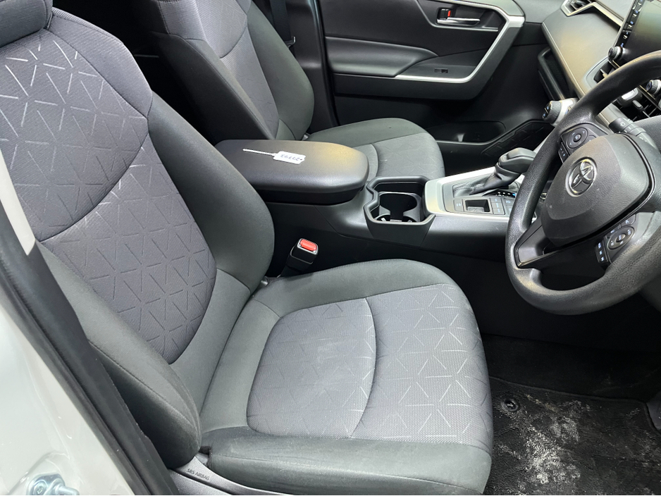 2020 Toyota Rav4 €29950 2020 TOYOTA RAV4 HYBRID X 2.5 AUTOMATIC / CRUISE CONTROL / REVERSE CAMERA AND MORE €29,950