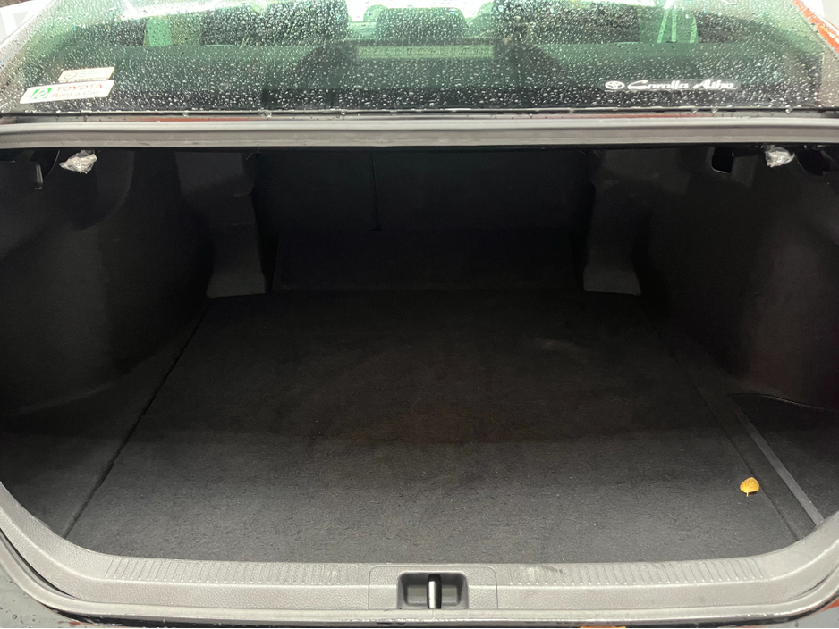 2021 Toyota Camry - image 7