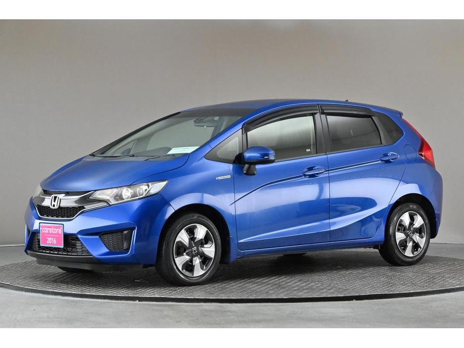 2016 Honda Fit - image 4