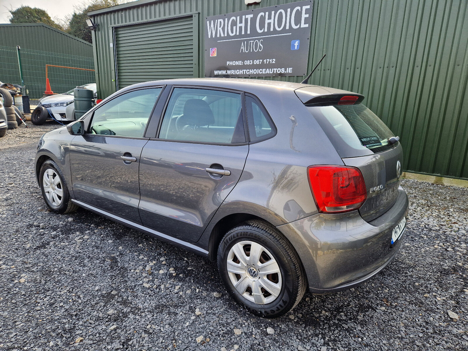 2014 Volkswagen Polo - image 8