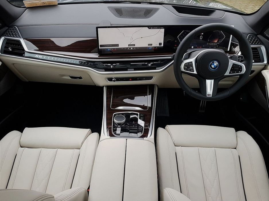 2026 BMW X5 xDrive50e M Sport €122,444