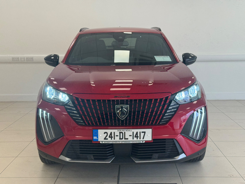 2024 Peugeot 2008 - image 2