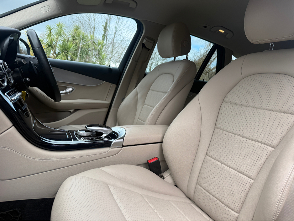 2018 Mercedes-Benz GLC Class - image 12