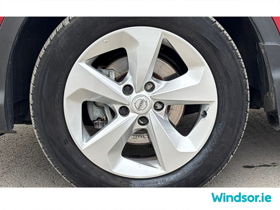 2018 Nissan Qashqai - image 16