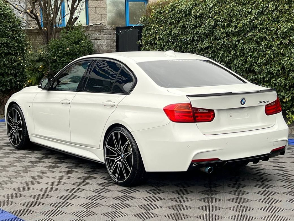 2015 BMW 3 Series 320d M-SPORT COMPETITION // SERVICE HISTORY // NEW 20" M3 ALLOYS // DUAL ZONE CLIMATE CONTROL €19,900