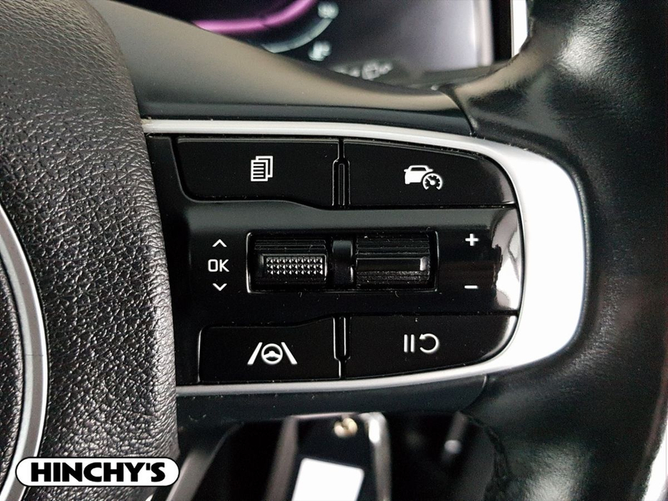 2022 Kia Sportage - image 19