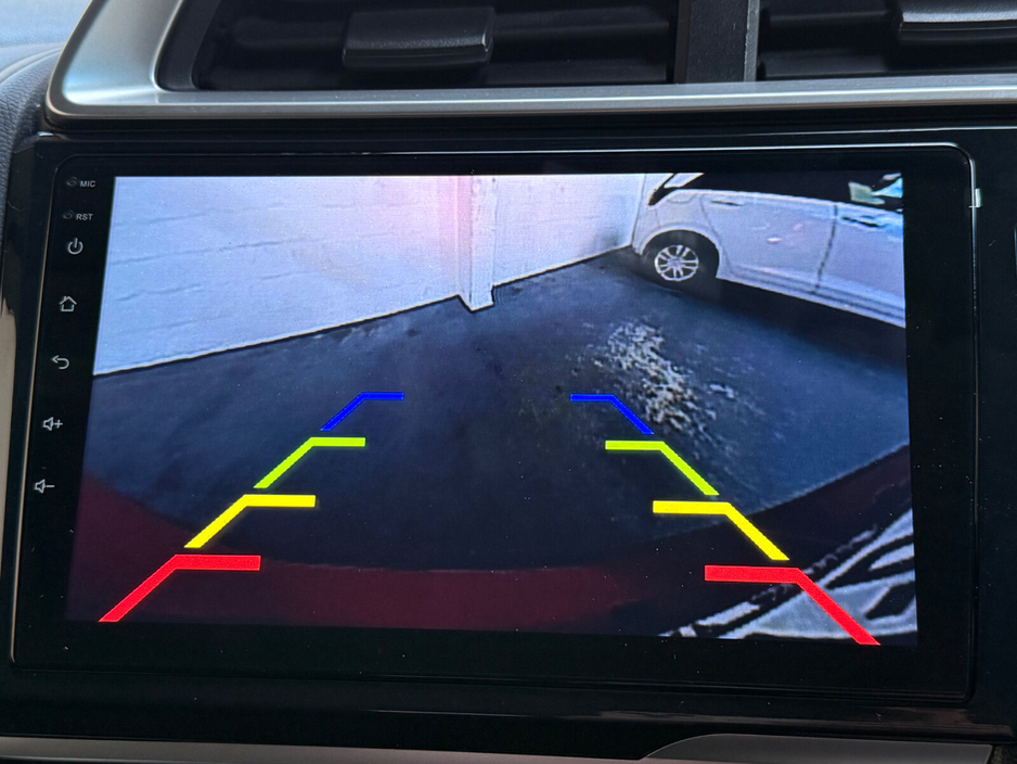 2018 Honda Fit - image 13