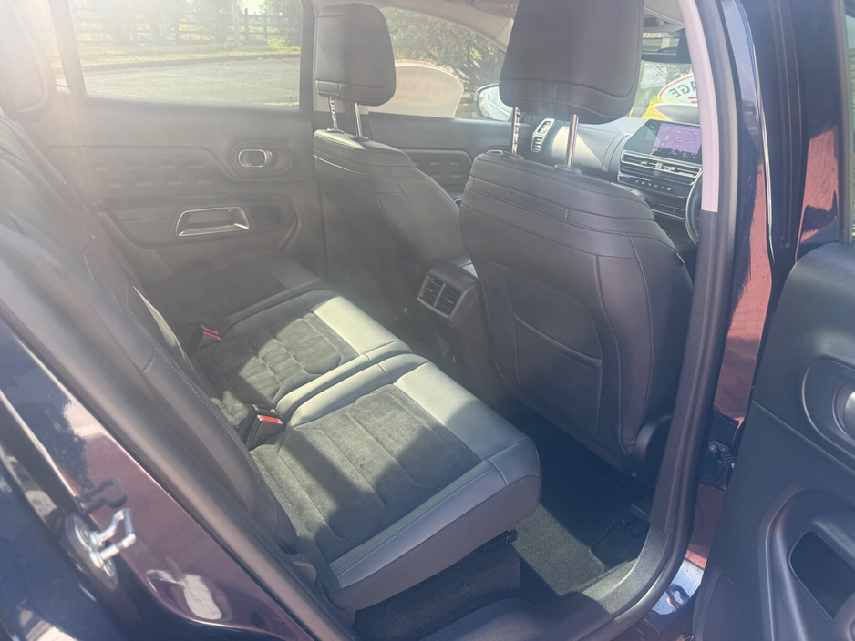 2022 Citroen C5 Aircross - image 18