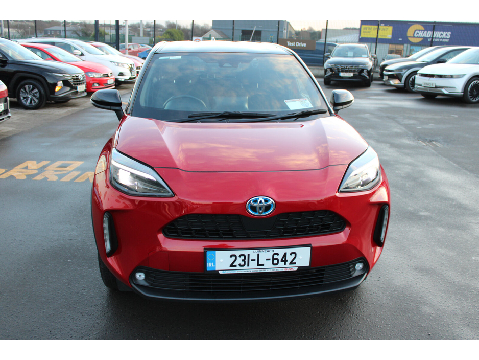 2023 Toyota Yaris Cross 1.5 Hybrid CVT Luna Sport €28,950