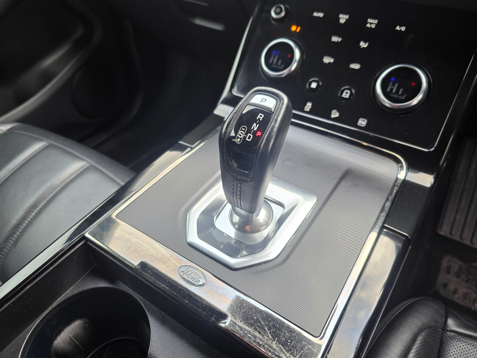 2021 Land Rover Range Rover Evoque 1.5 I3 PHEV 300 PS AWD Auto R-Dynamic S €29,950